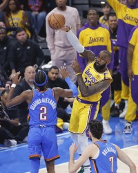 开云体育登录-霍里：詹姆斯是唯一有权抱怨裁判的人 他没有SGA&amp;东里的吹罚待遇